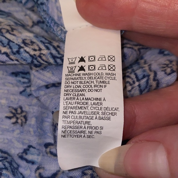 Lucky brand size extra large blouse, short sleeve with lace detail - Picture 7 of 7